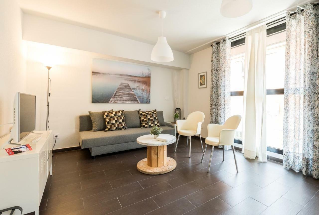 2 Habitaciones Apartamento Temporada En Lucero Madrid Extérieur photo
